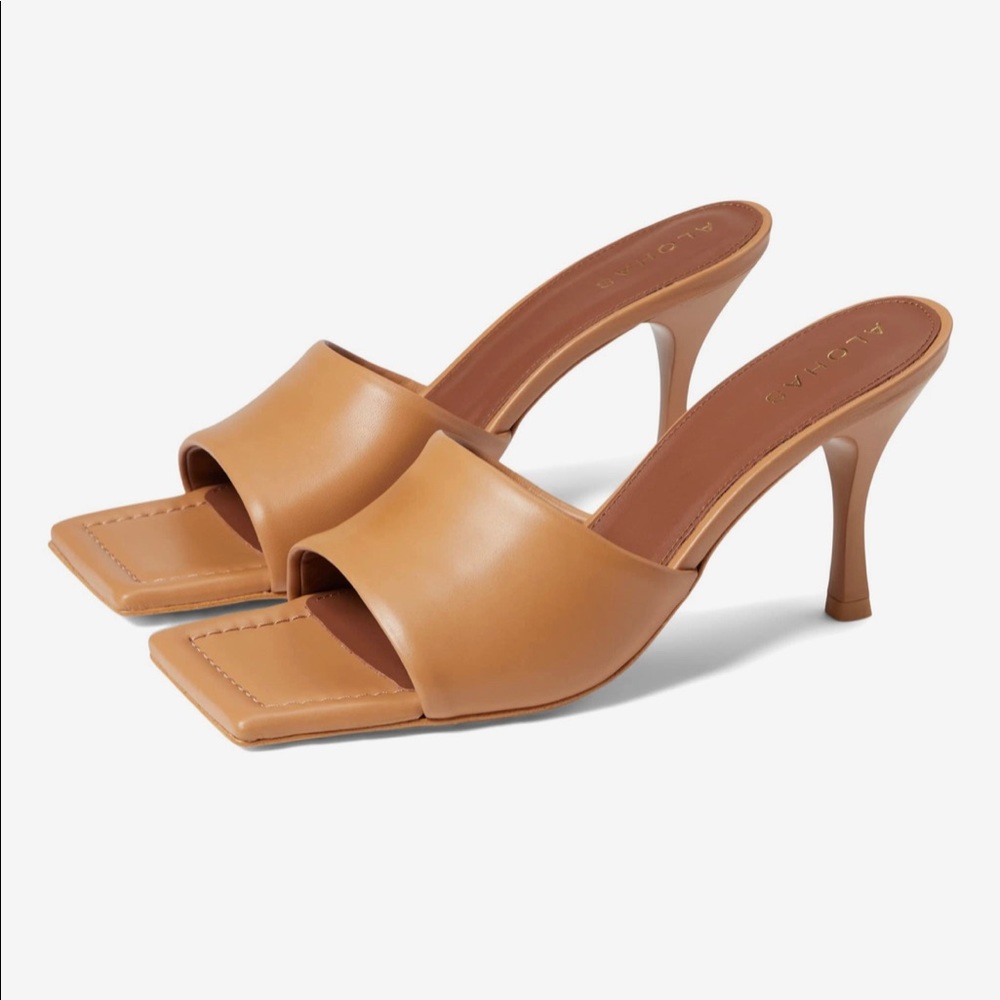 ALOHAS Puffy Mule in Camel